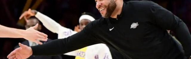 华体会官方入口-没了韦少背锅！湖人输球还有啥借口？哈姆再受质疑