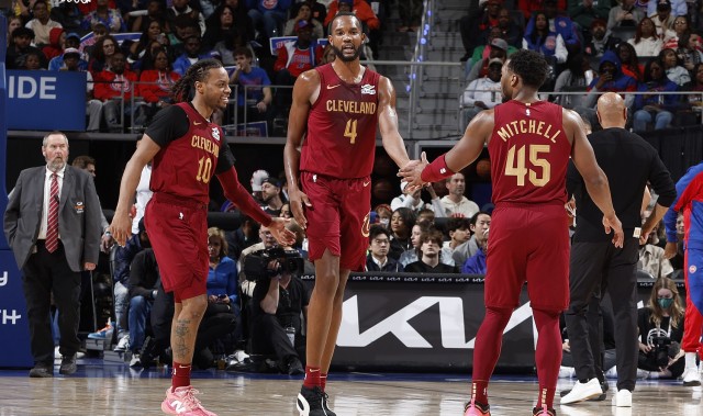 华体会权威下载-B/R预测东部各队新赛季战绩：骑士57胜 尼克斯51胜 魔术49胜